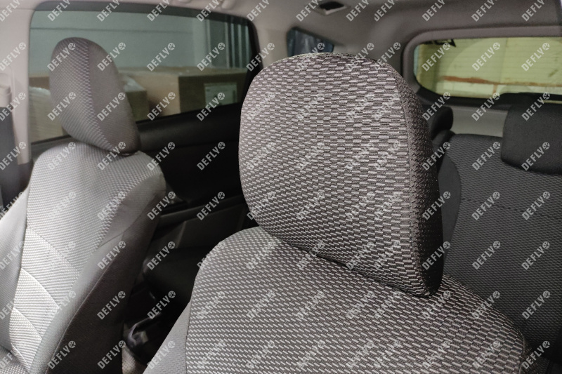 Чехлы на сиденья Toyotа Prius Alpha (XW40), 2011-2021, 5 мест, 2-й ряд 60/40, жаккард