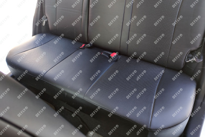 Чехлы на сиденья Toyota Vitz (XP130), 2010-2020, 1 ряд подголовник слитный, 2 ряд спинка 60/40, экокожа черная