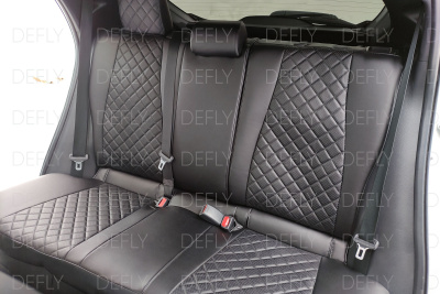 Чехлы на сиденья Toyota Yaris (XP210), 2019-2023, комплектация G, X, экокожа черная/ромб перфорация